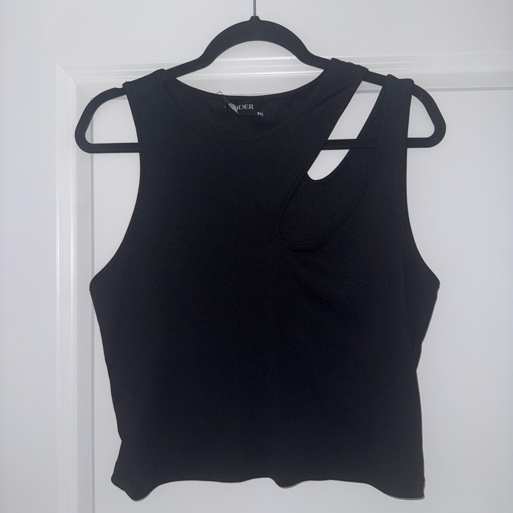 Cider Black Asymmetrical Cutout Crop Top XL
